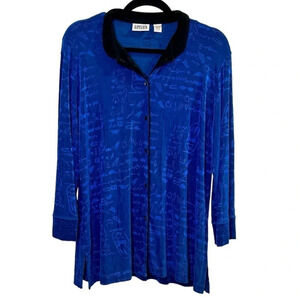 Chicos Egyptian Cat Textured Button Blouse.
